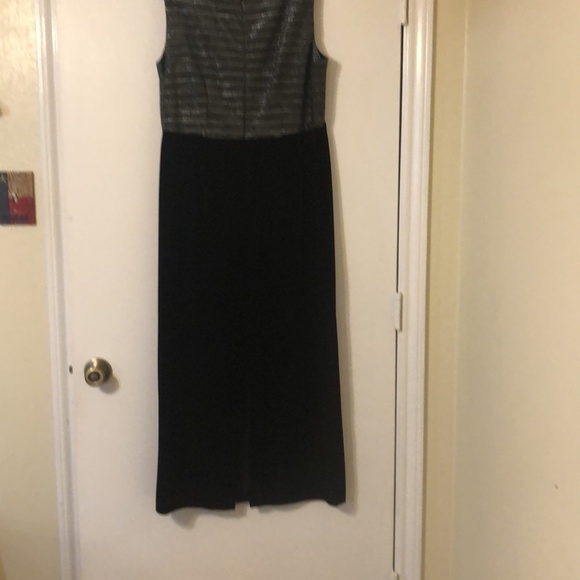 Special Occasion Dress - Picture 3 of 4